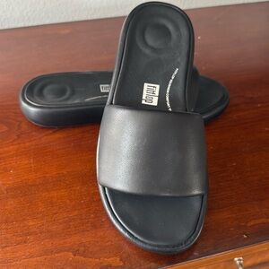 FIT FLOP Slide.  Size 8.  Women’s Slide. Brand new!